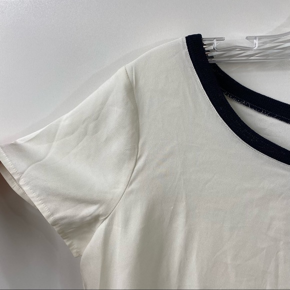 Ann Taylor White and Black Blouse Size Medium Petite - Picture 3 of 6